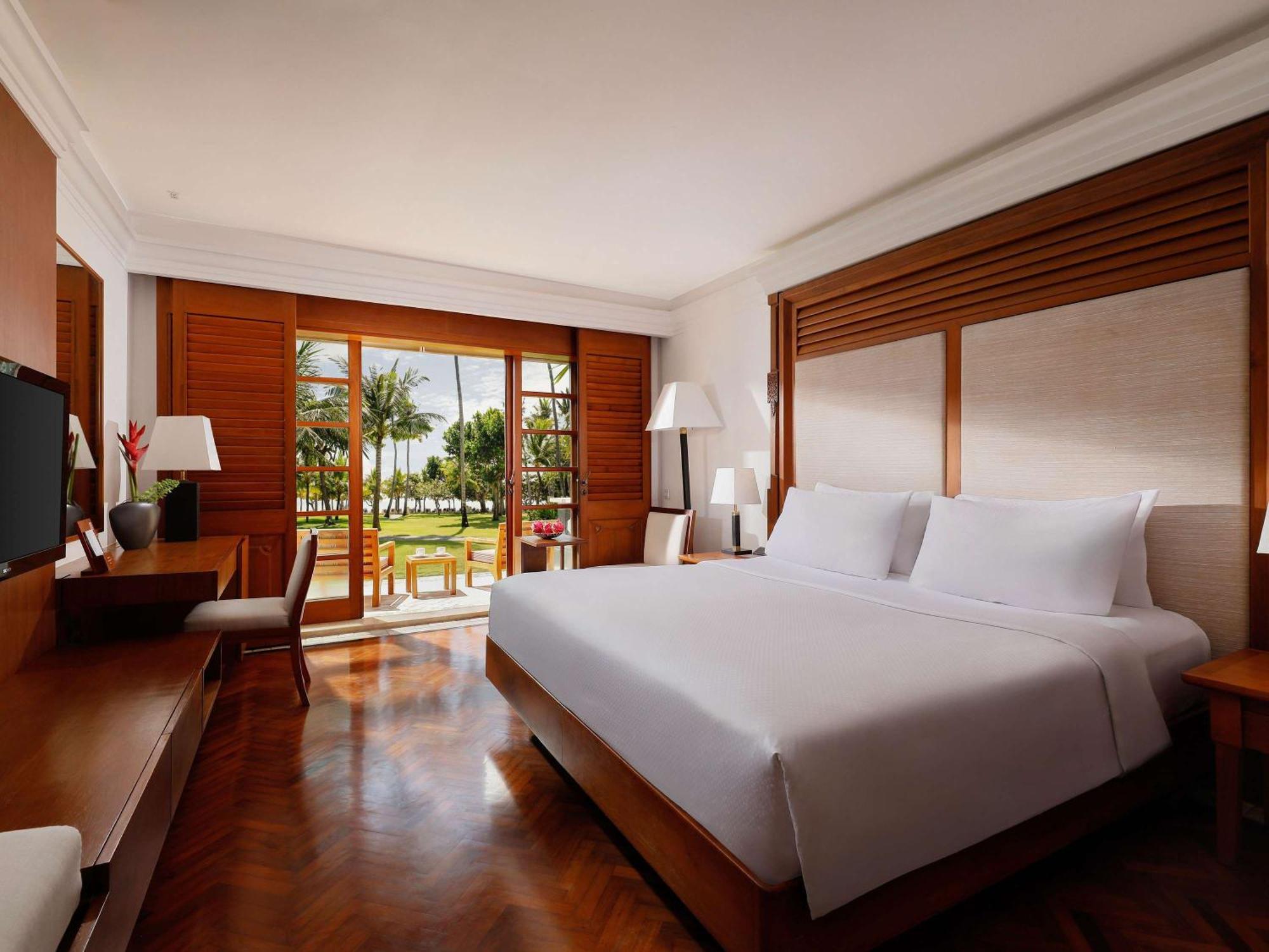 Nusa Dua Beach Hotel And Spa - Handwritten Collection Exterior photo Deluxe Room